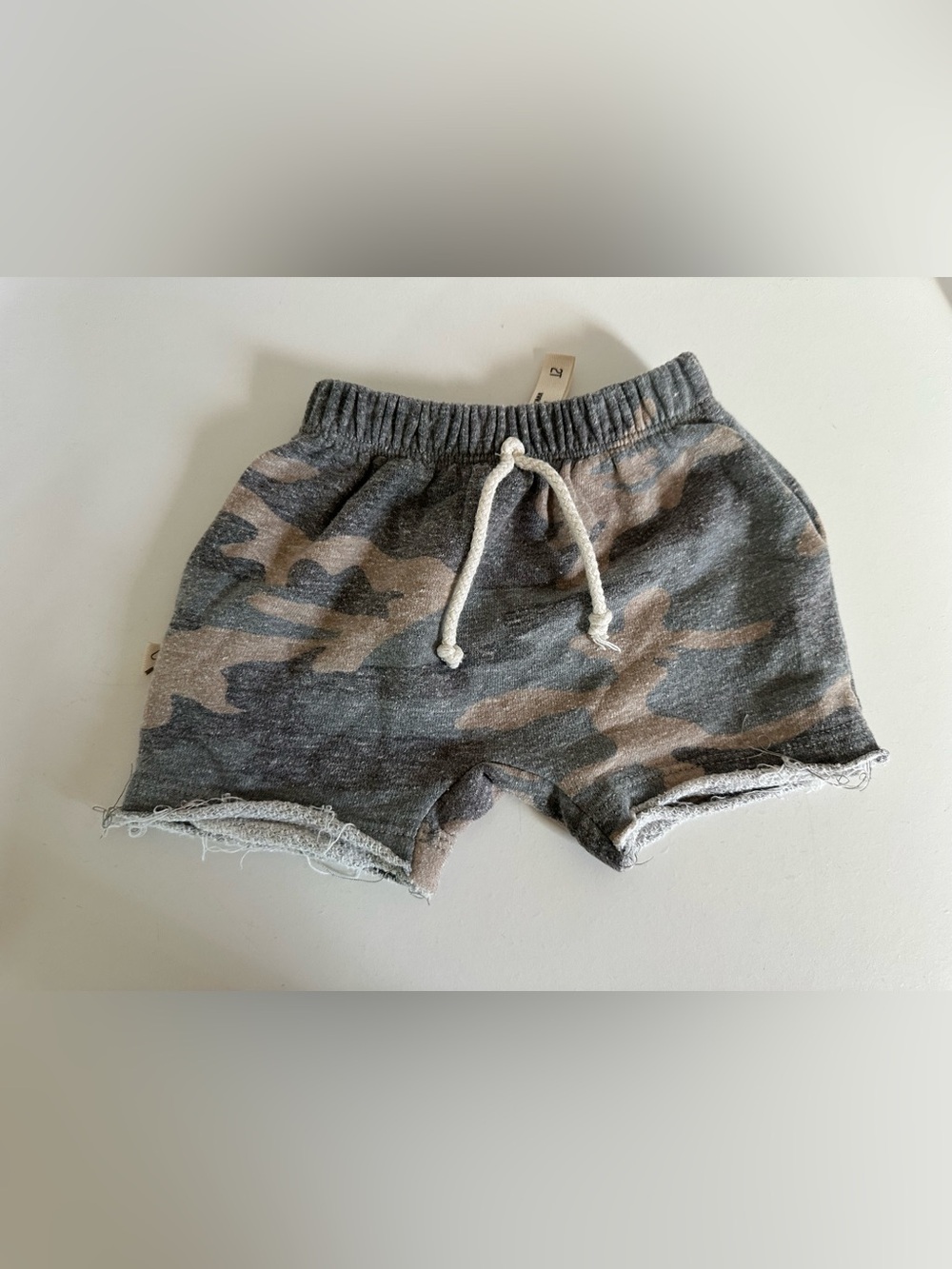 Childhoods Boys Camo Pull-On Shorts in Gray and Brown Sz 2T